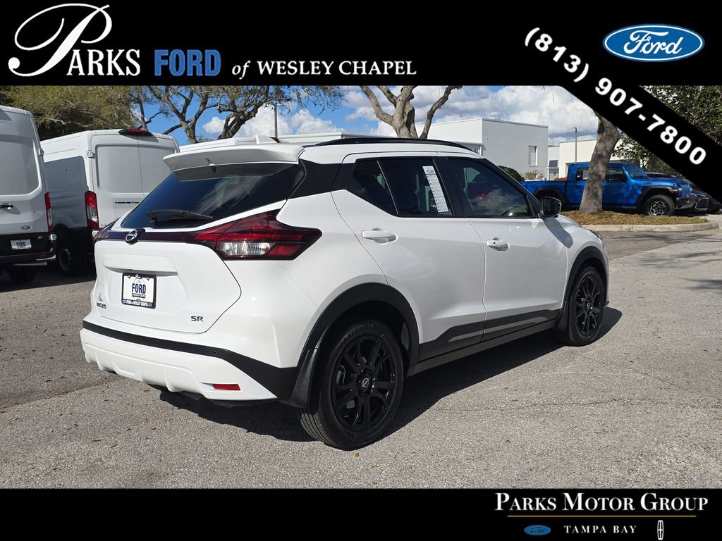 Used 2024 Nissan Kicks SR image 4