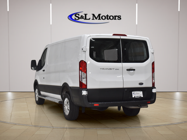 Used 2025 Ford Transit 250 Low Roof w/ Exterior Upgrade Package RWD image 7