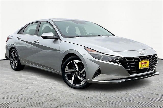 Used 2021 Hyundai Elantra SEL w/ Convenience + Premium Package