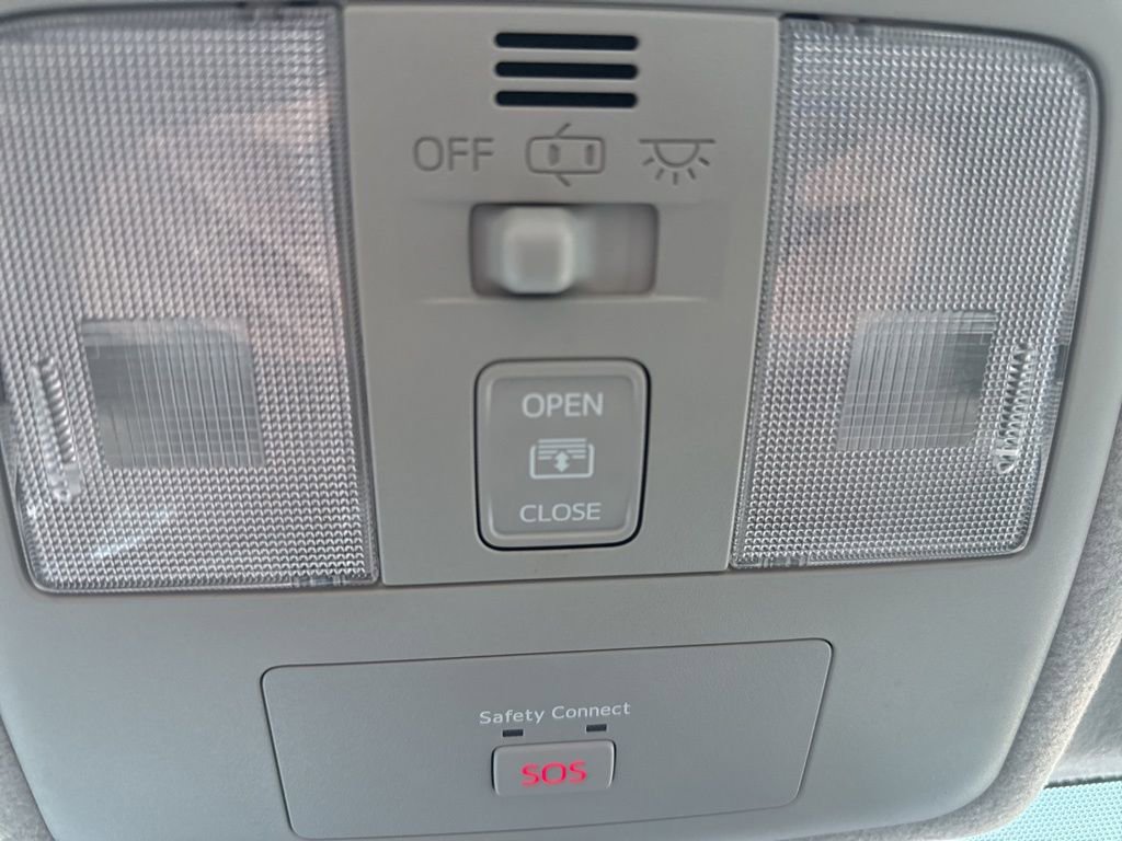 Used 2012 Toyota Prius V Two image 25