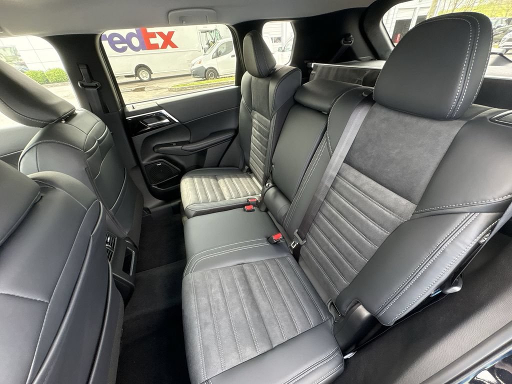 New 2026 Mitsubishi Outlander SE AWD/4WD image 23