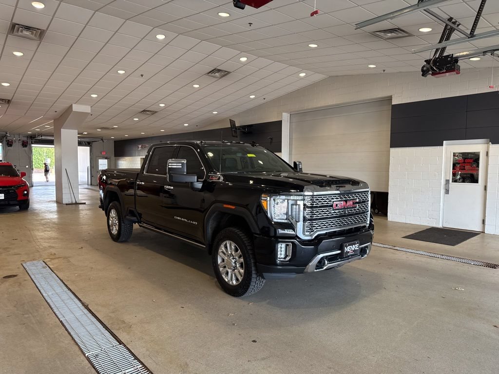 Used 2023 GMC Sierra 2500 Denali AWD/4WD image 1