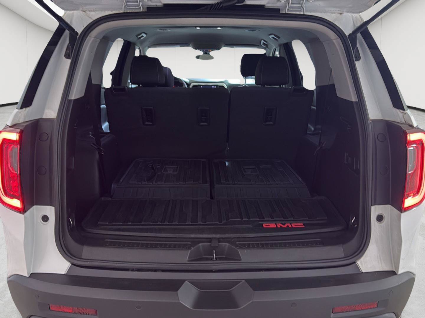 Certified 2021 GMC Acadia SLE w/ Elevation Edition FWD image 10