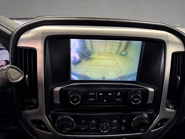 Used 2018 GMC Sierra 3500 SLE w/ SLE Preferred Package AWD/4WD image 17