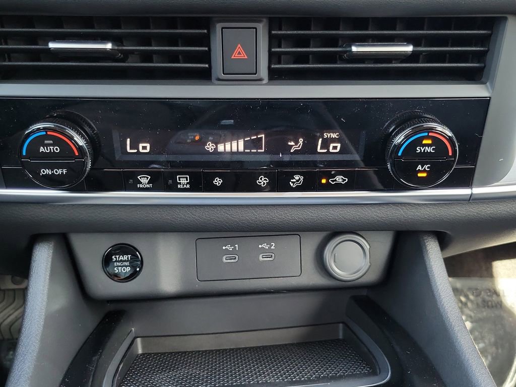 New 2026 Nissan Rogue SV image 13