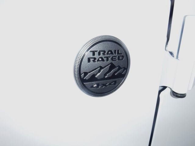 Used 2025 Jeep Wrangler Sport image 4