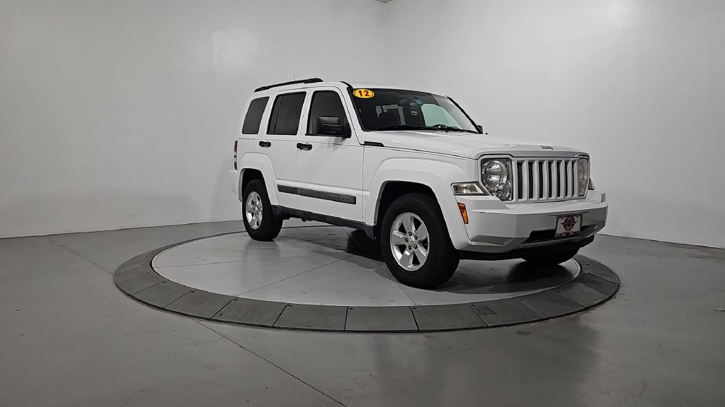 Used 2012 Jeep Liberty Sport w/ Popular Equipment Group AWD/4WD image 8