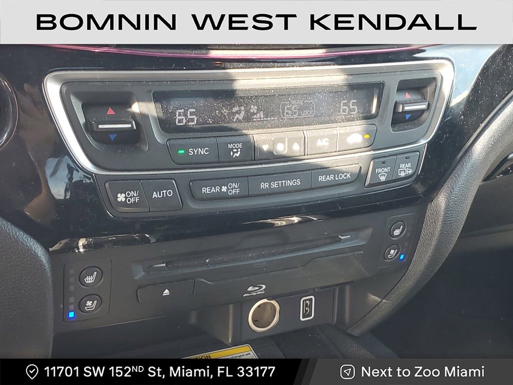 Used 2022 Honda Pilot Black Edition image 28