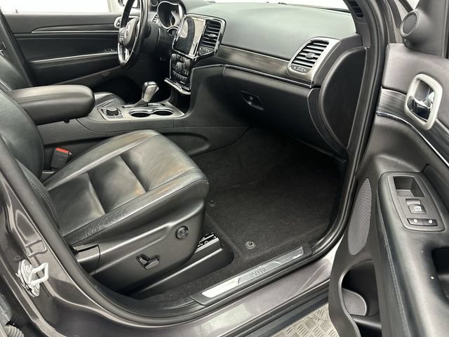 Used 2021 Jeep Grand Cherokee Limited AWD/4WD image 25