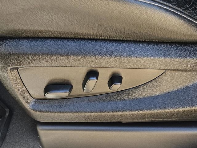 Used 2018 Chevrolet Silverado 1500 LT w/ Texas Edition AWD/4WD image 29