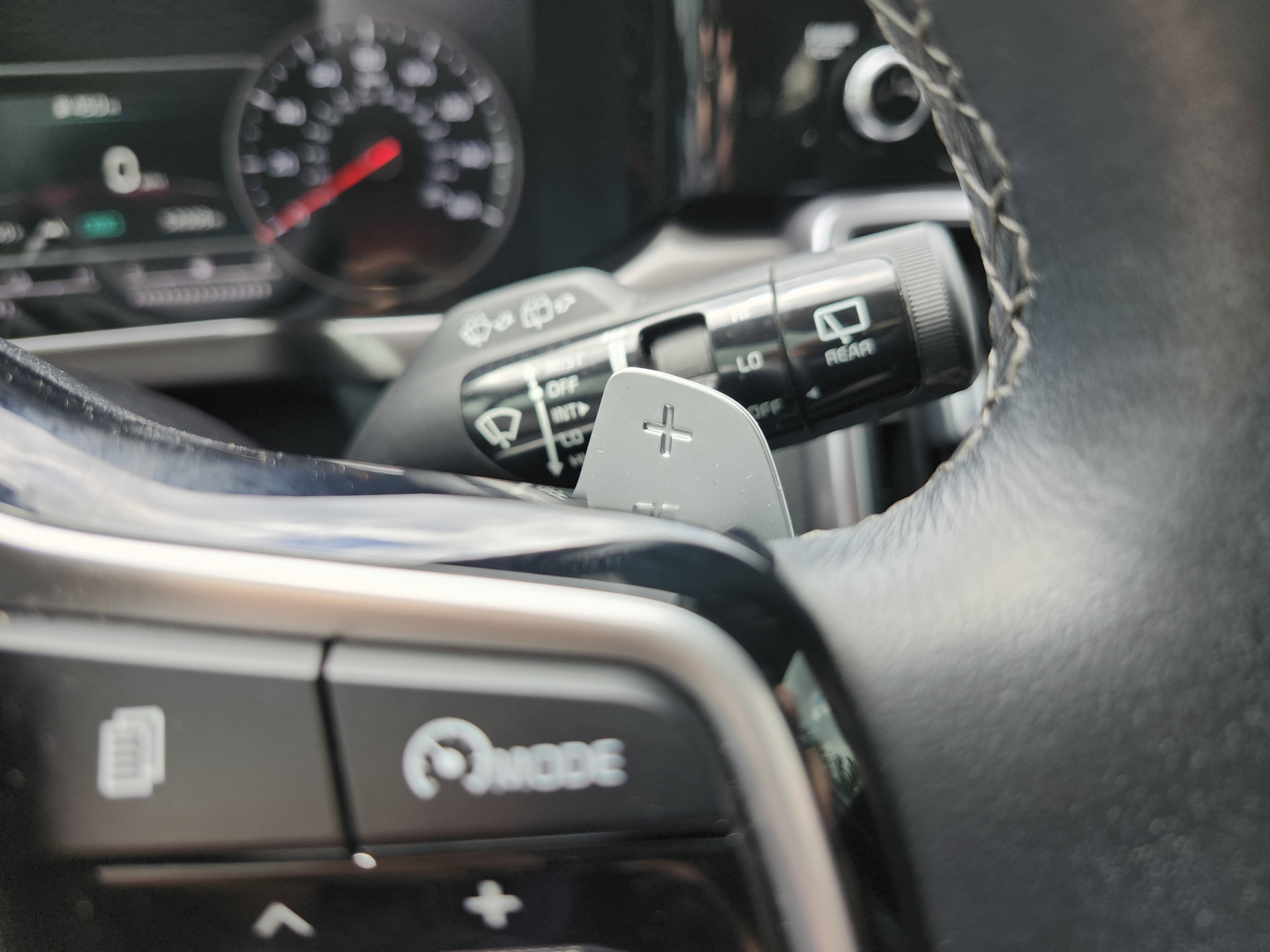 Used 2022 Kia Sorento S FWD image 35