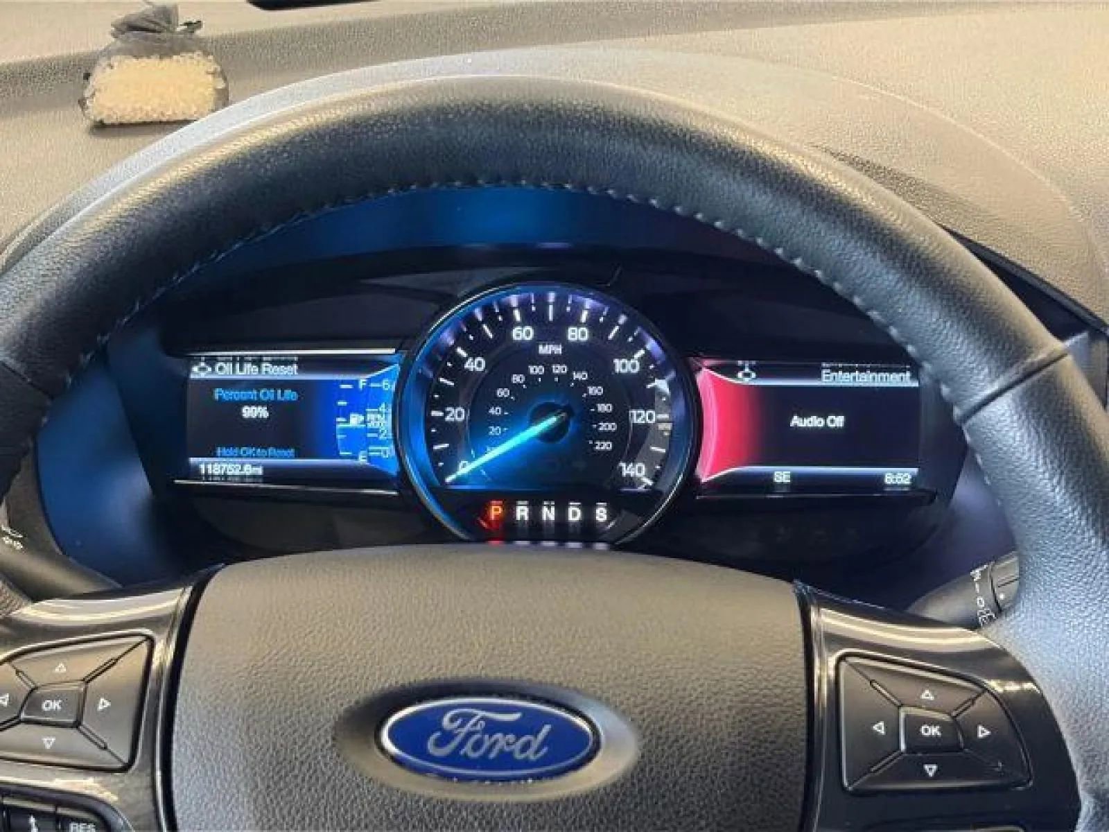 Used 2019 Ford Explorer XLT w/ Equipment Group 202A image 28