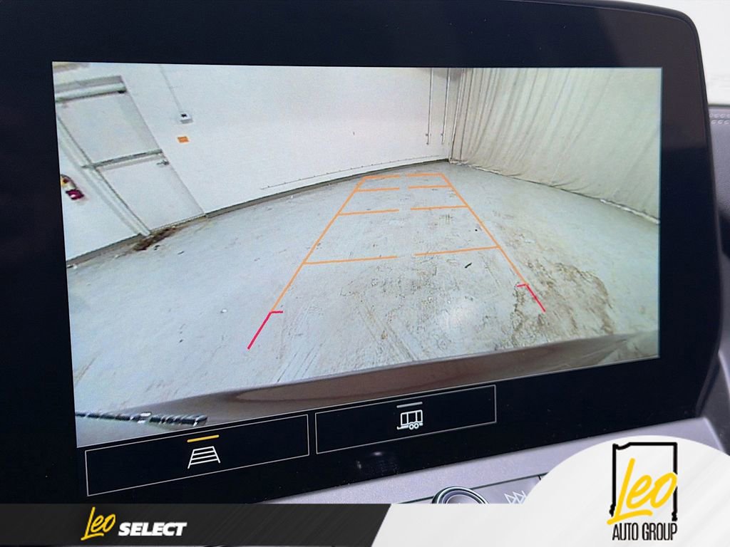 Used 2023 Chevrolet Blazer LT image 13