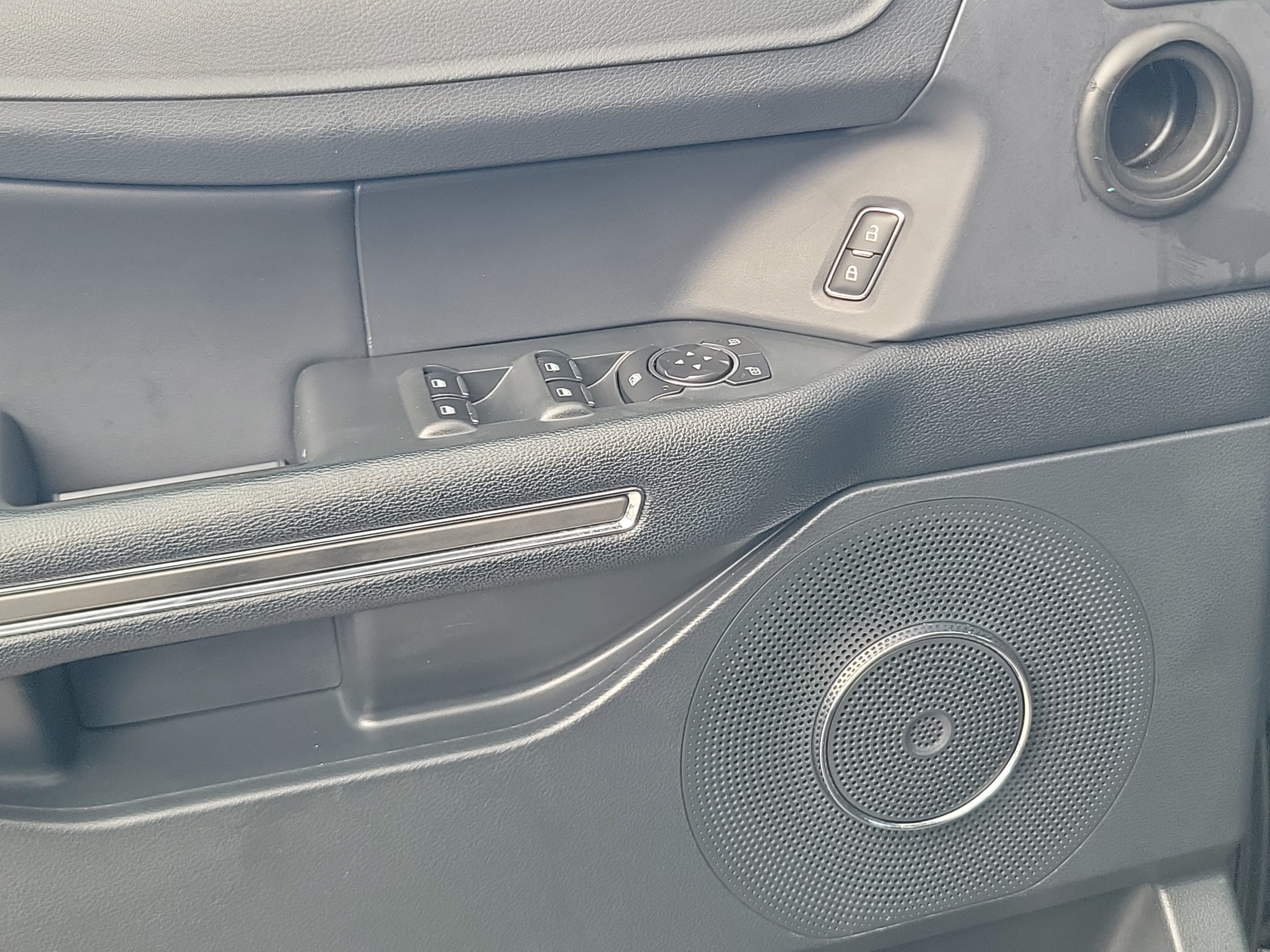 Used 2022 Ford Expedition Max XLT RWD image 30