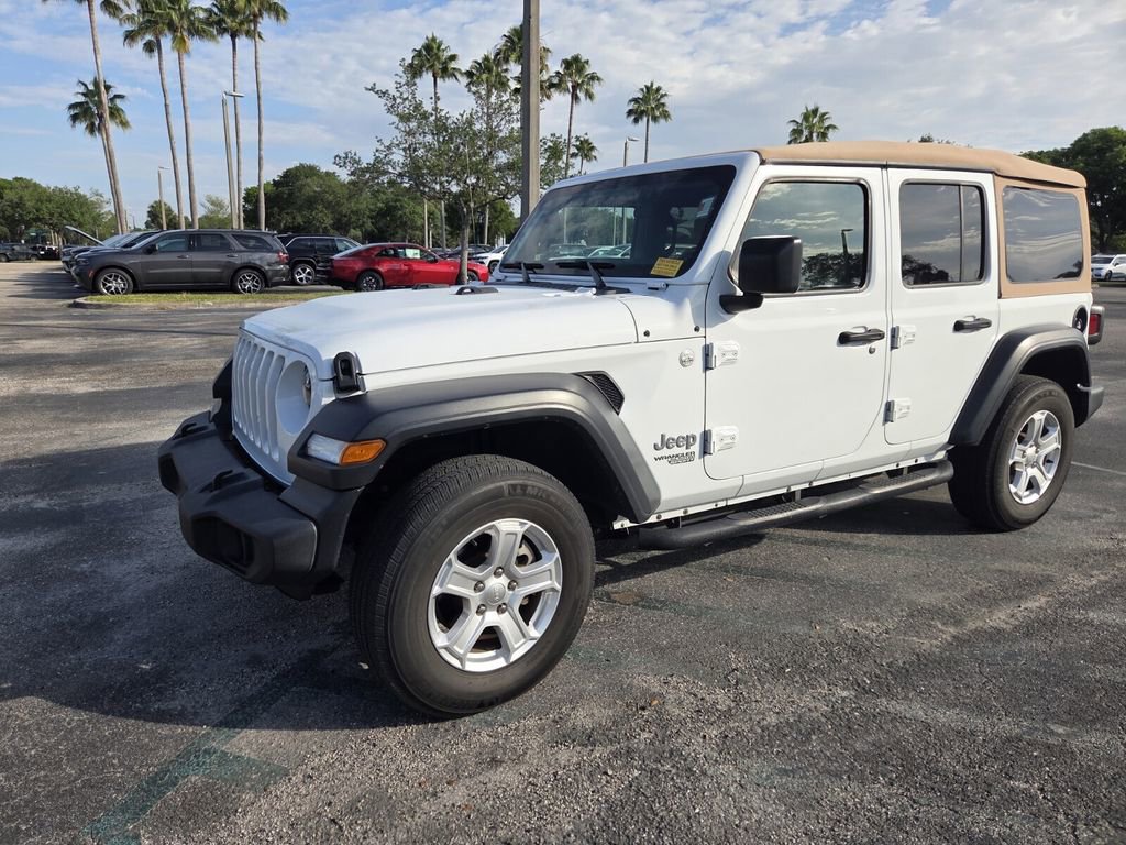 Used 2019 Jeep Wrangler Unlimited Sport S AWD/4WD image 3
