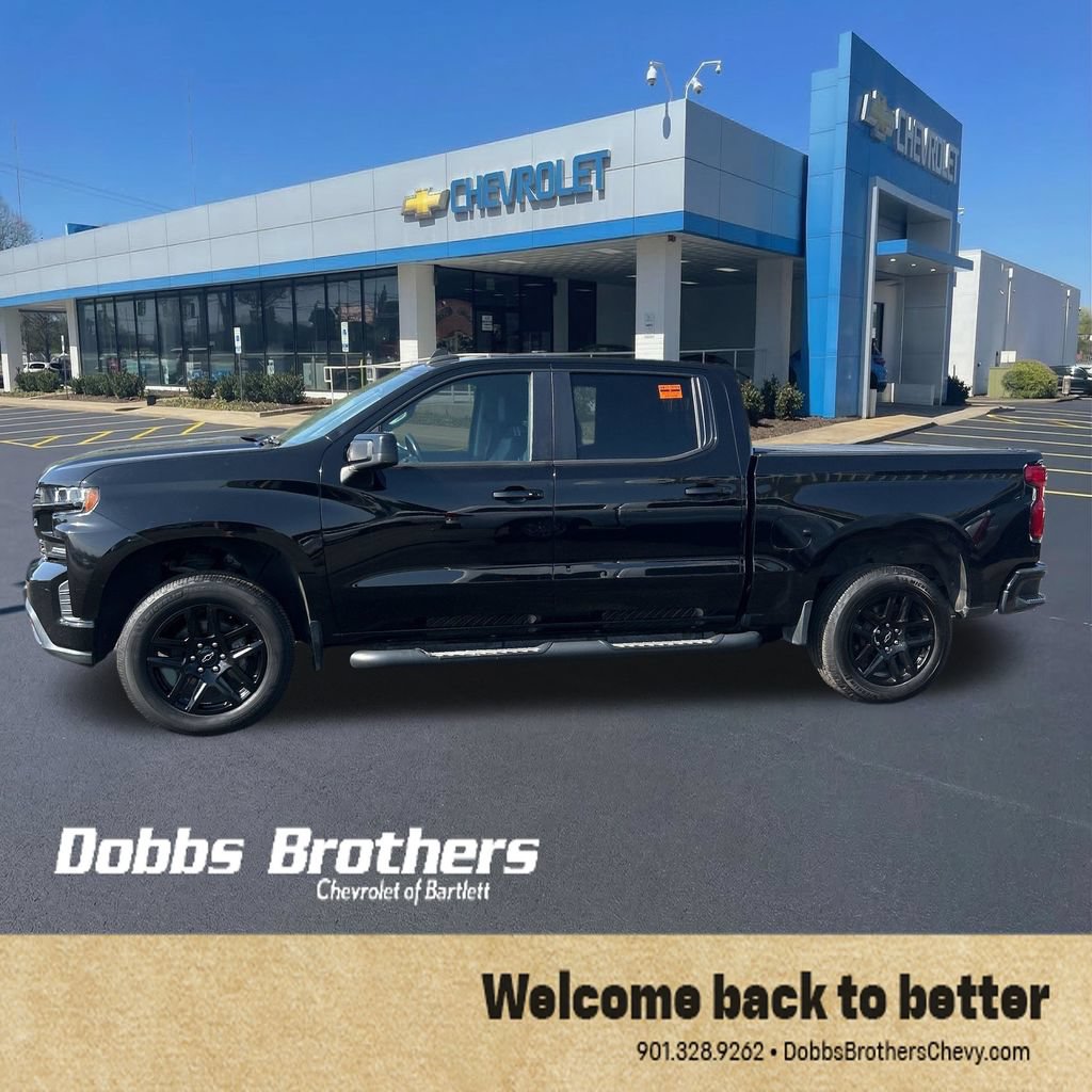 Certified 2020 Chevrolet Silverado 1500 LT Trail Boss w/ Midnight Edition AWD/4WD image 4