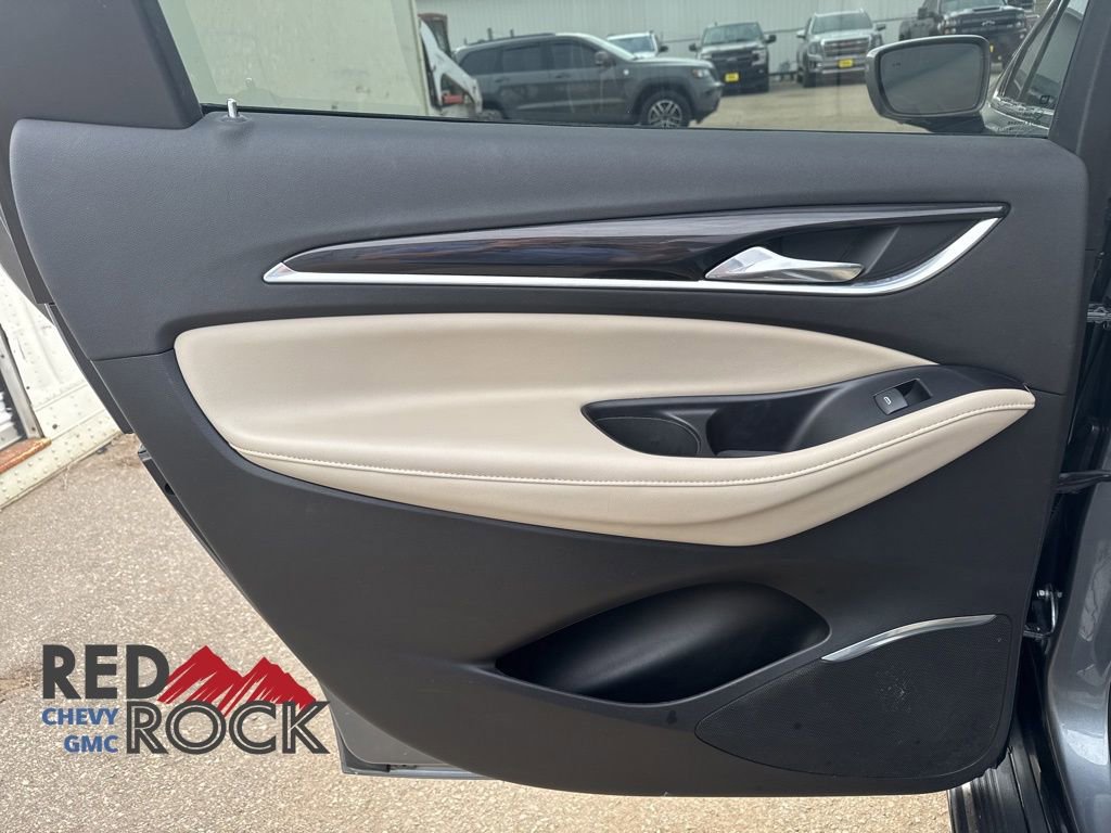 Used 2019 Buick Enclave Essence w/ LPO, Touring Package AWD/4WD image 18
