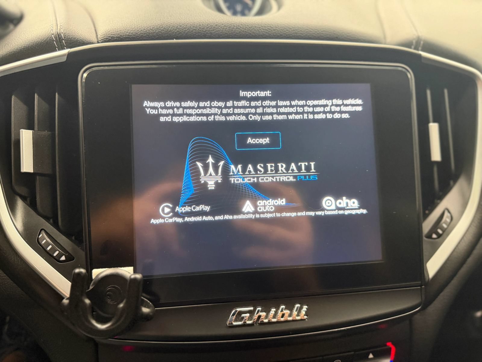 Used 2017 Maserati Ghibli S RWD image 29