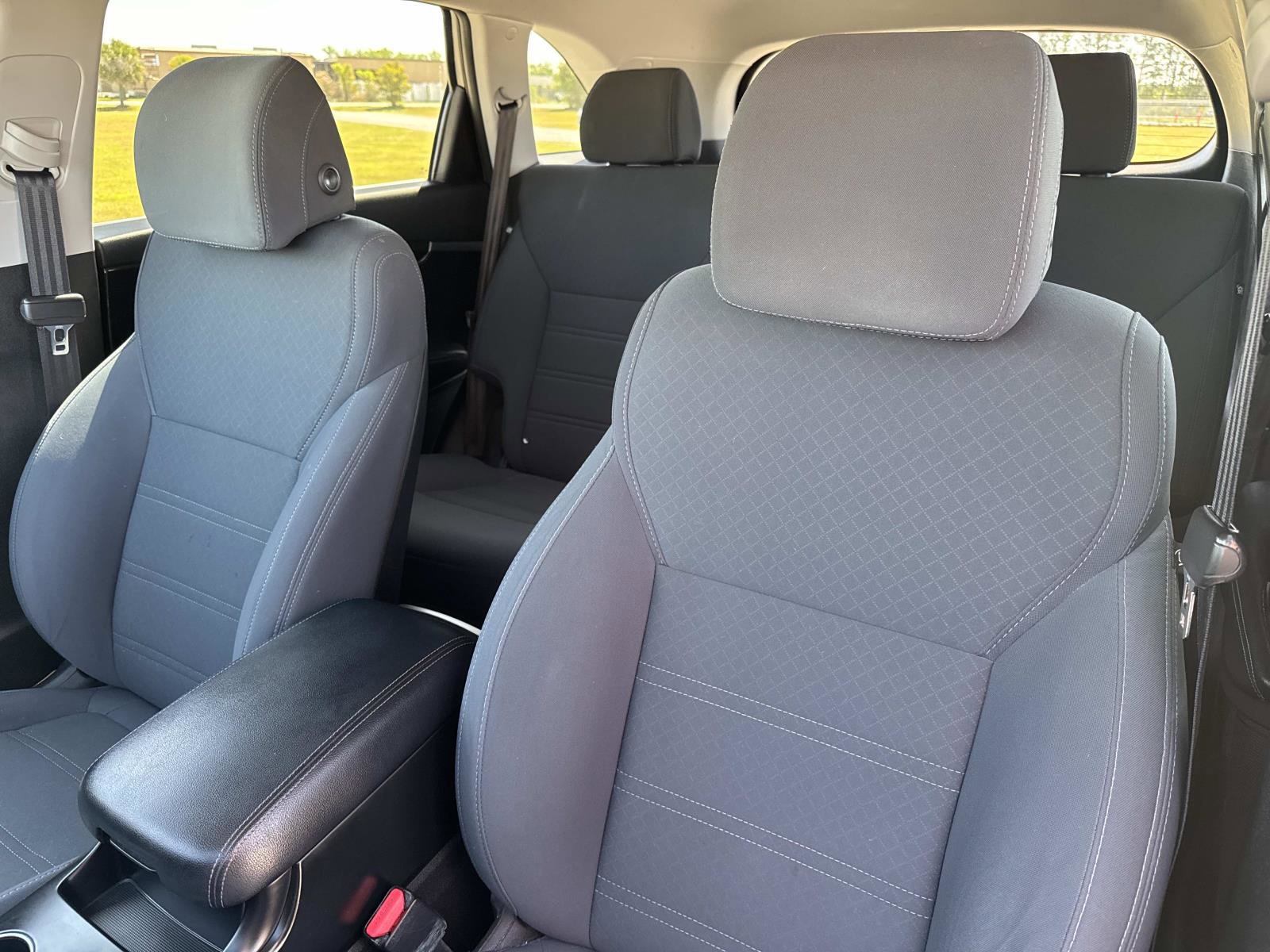 Used 2017 Kia Sorento LX image 23