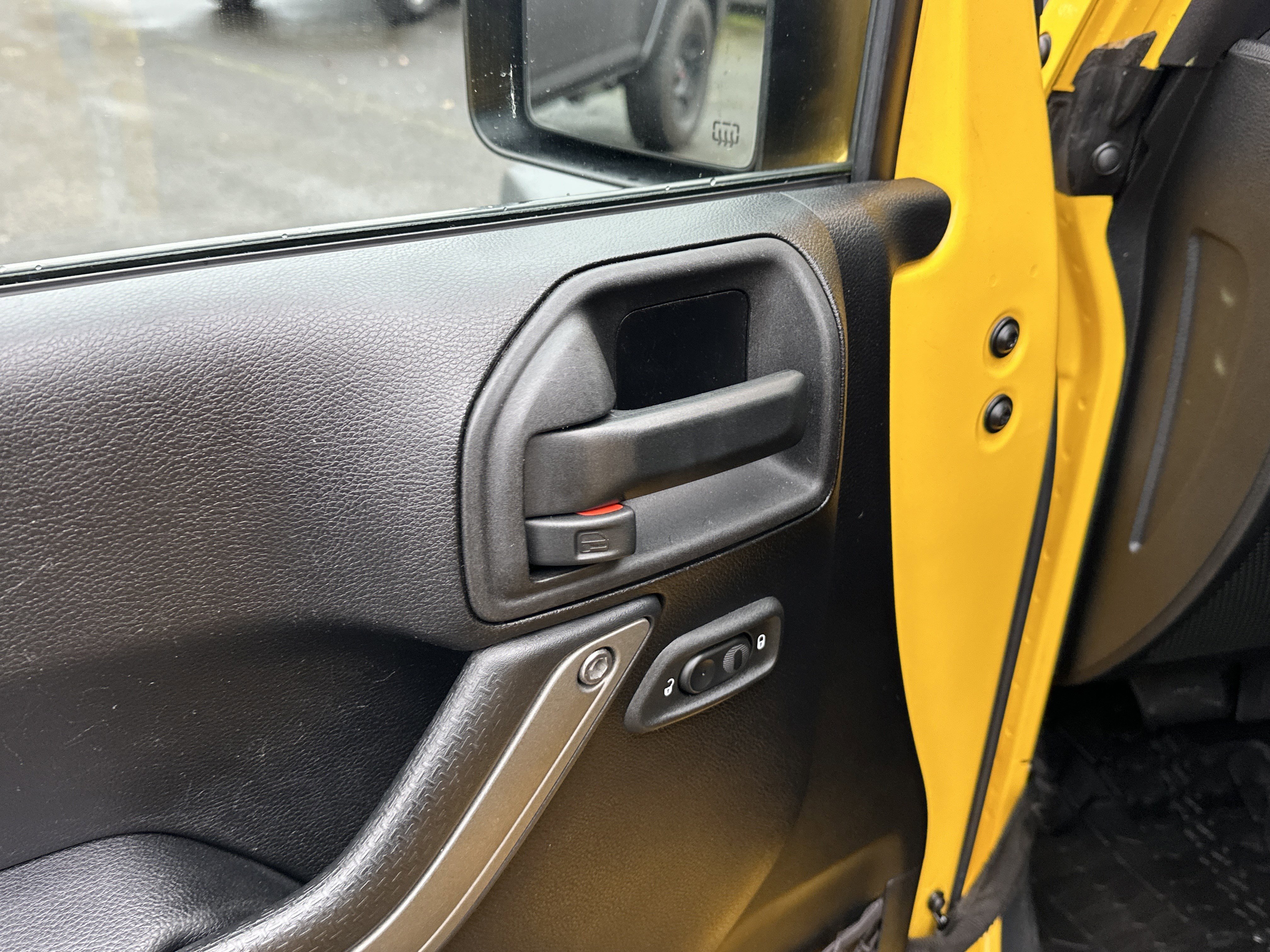 Used 2015 Jeep Wrangler Unlimited Sport w/ Quick Order Package 24S image 14