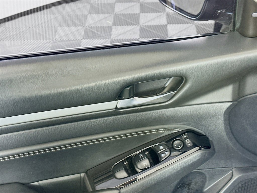 Used 2020 Nissan Altima 2.5 SL image 18