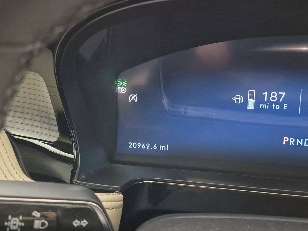 Used 2025 Lincoln Corsair FWD image 21