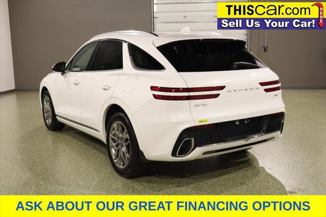 Used 2025 Genesis GV70 2.5T w/ Select Package AWD/4WD image 5