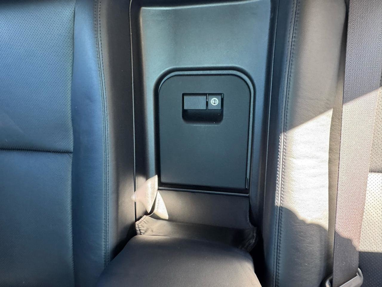 Used 2007 Lexus LS 460 RWD image 58