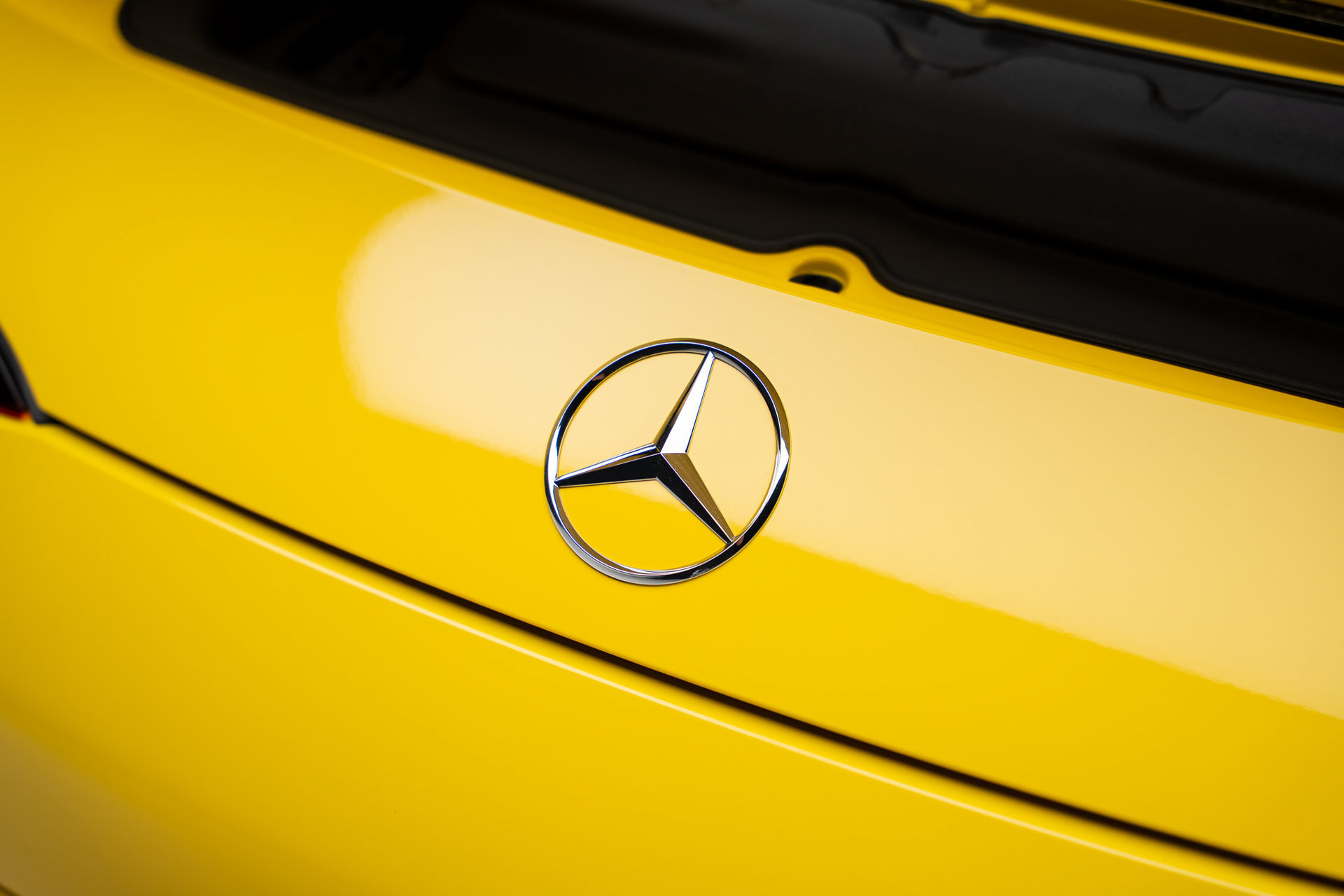 Used 2023 Mercedes-Benz SL 63 AMG 4MATIC image 34