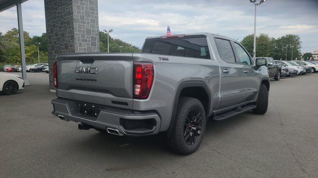 New 2026 GMC Sierra 1500 Elevation w/ LPO, Elevation Black Package AWD/4WD image 7