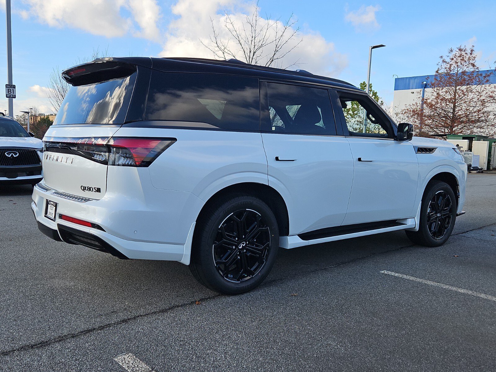 New 2026 INFINITI QX80 4WD w/ Sport Exterior Package image 6