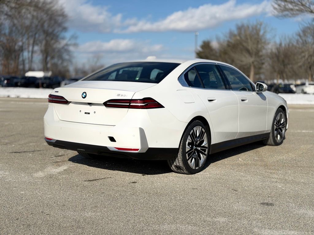 New 2026 BMW 530i xDrive w/ Premium Package AWD/4WD image 6