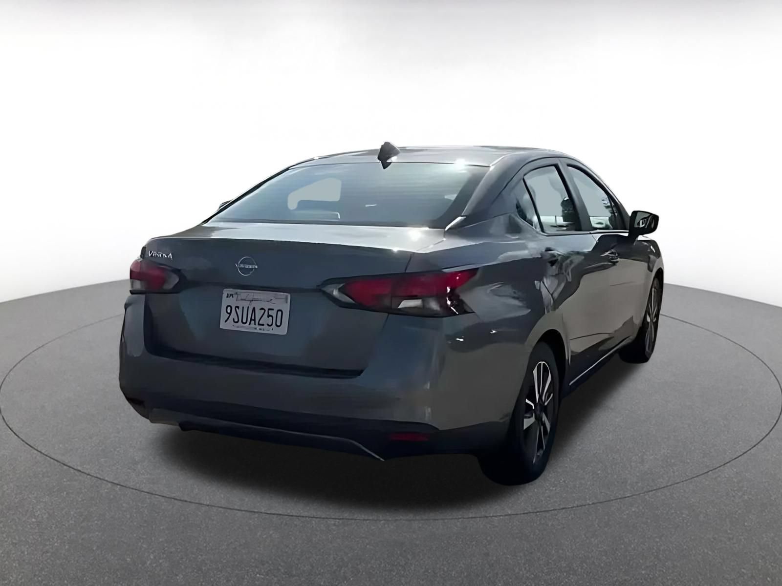 Used 2025 Nissan Versa SV FWD image 13