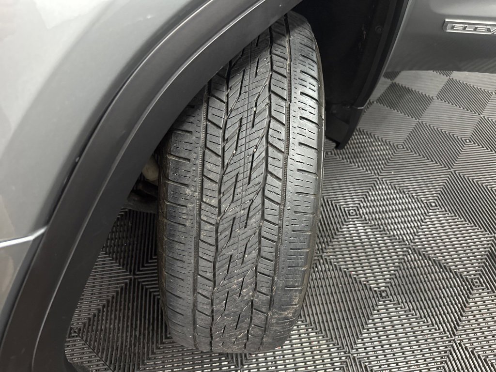 Used 2023 GMC Sierra 1500 Elevation image 38