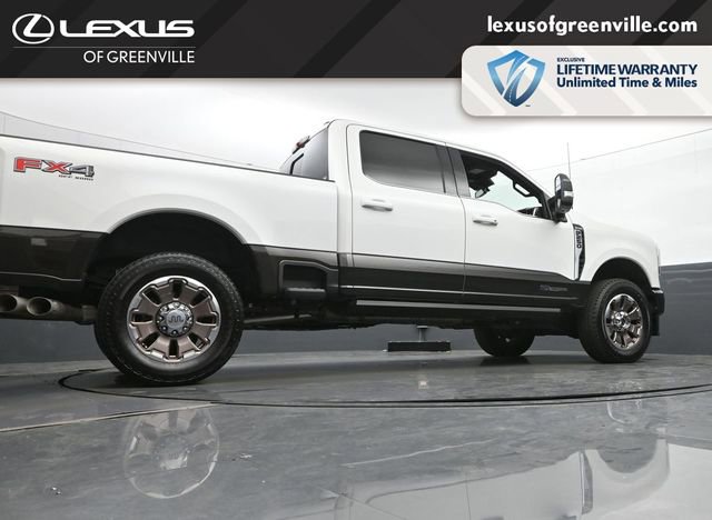 Used 2025 Ford F250 King Ranch w/ FX4 Off-Road Package image 12