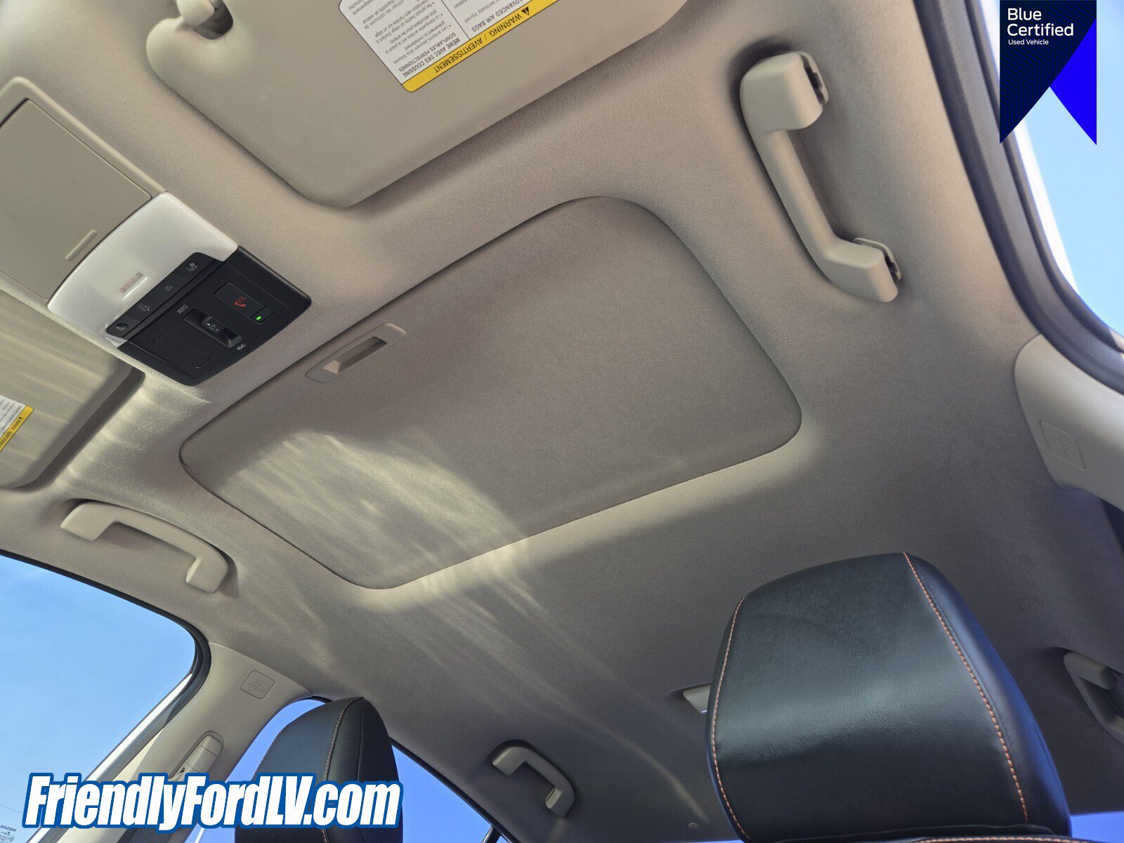 Used 2022 Nissan Sentra SR w/ SR Premium Package FWD image 13