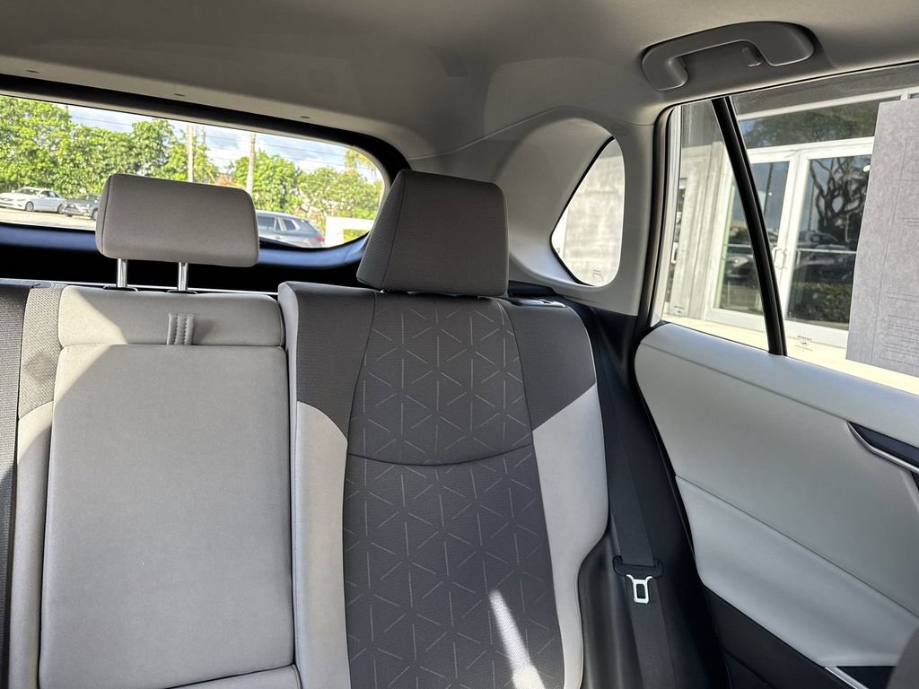 Used 2024 Toyota RAV4 XLE w/ Convenience Package image 19