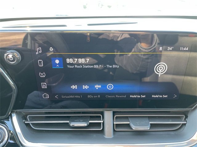 Used 2024 Chevrolet Trax RS w/ Driver Confidence Package image 16