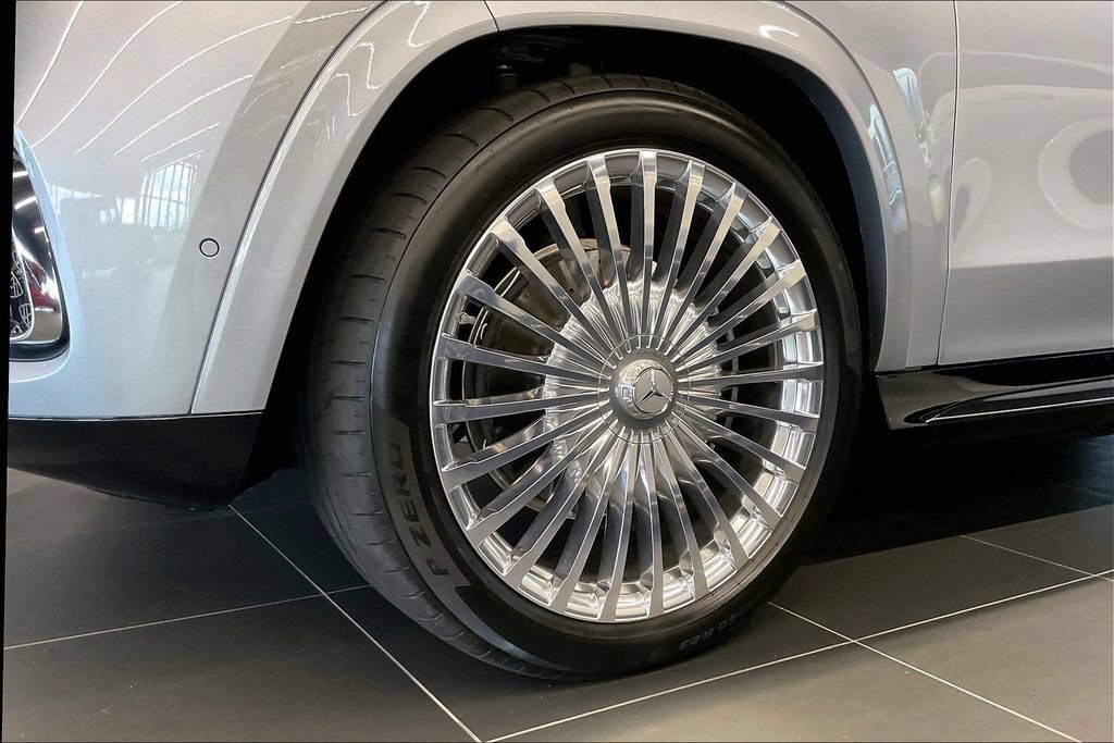 New 2026 Mercedes-Benz Maybach GLS 600 4MATIC image 11