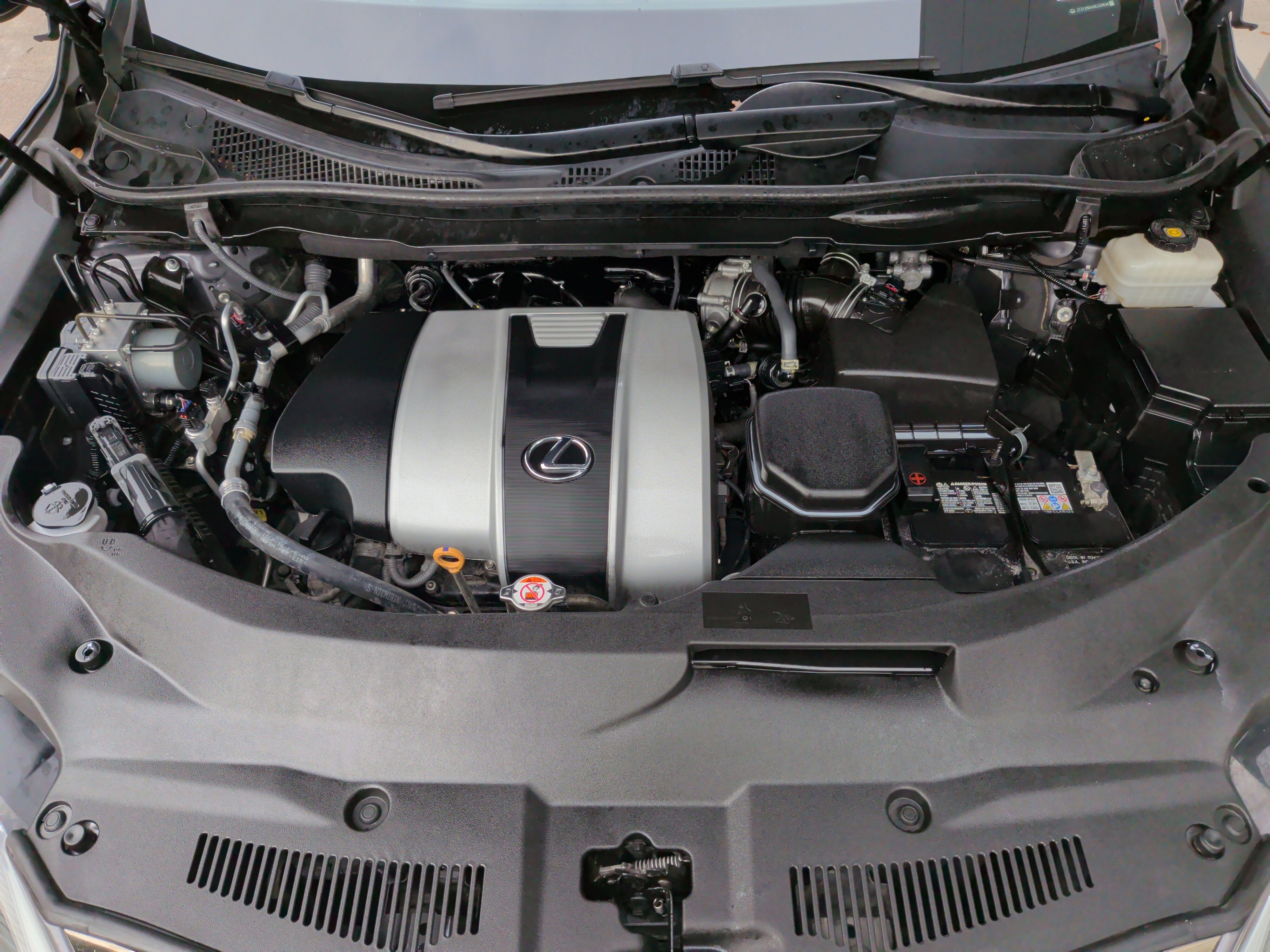 Used 2022 Lexus RX 350 F Sport w/ Accessory Package image 36