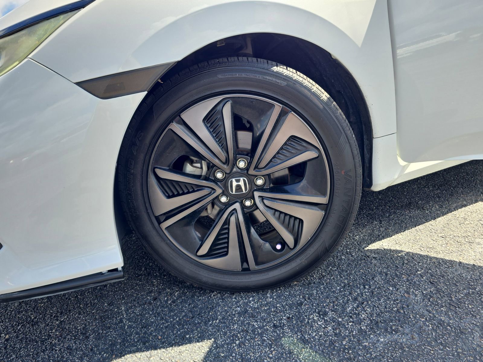 Used 2019 Honda Civic EX image 28