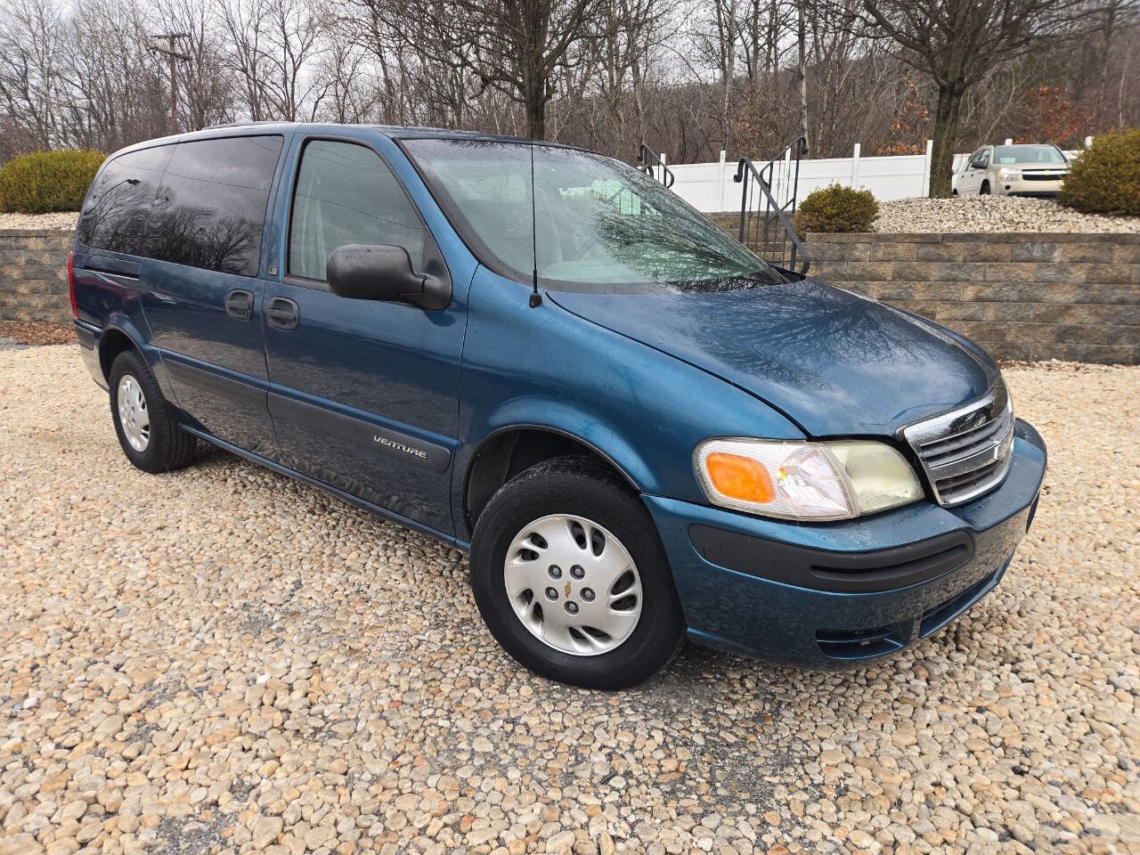 Used 2003 Chevrolet Venture LS FWD image 20