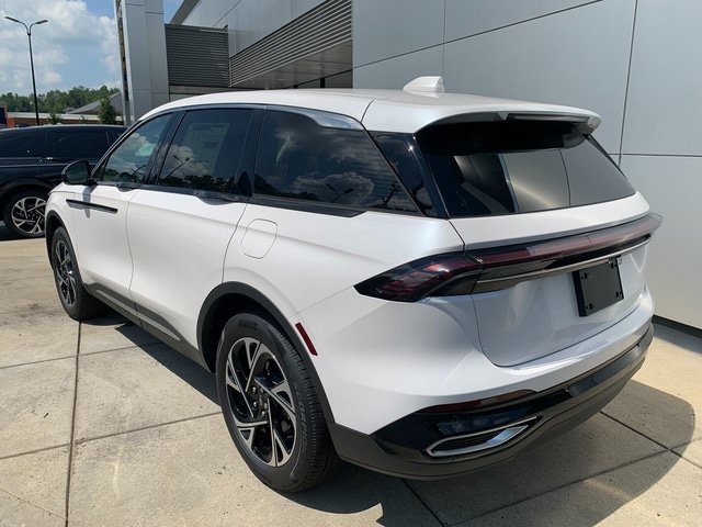New 2026 Lincoln Nautilus Premier AWD/4WD image 3