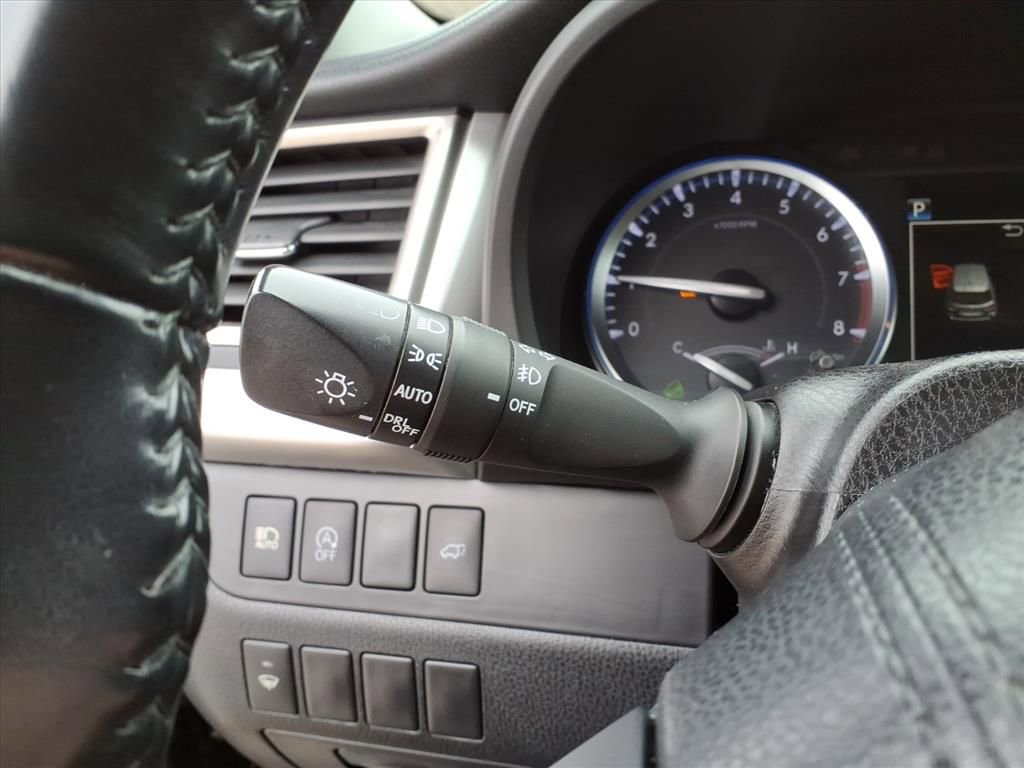 Used 2017 Toyota Highlander XLE image 22
