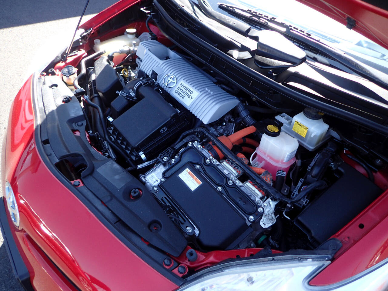 Used 2013 Toyota Prius Four w/ Deluxe Solar Roof Pkg FWD image 24