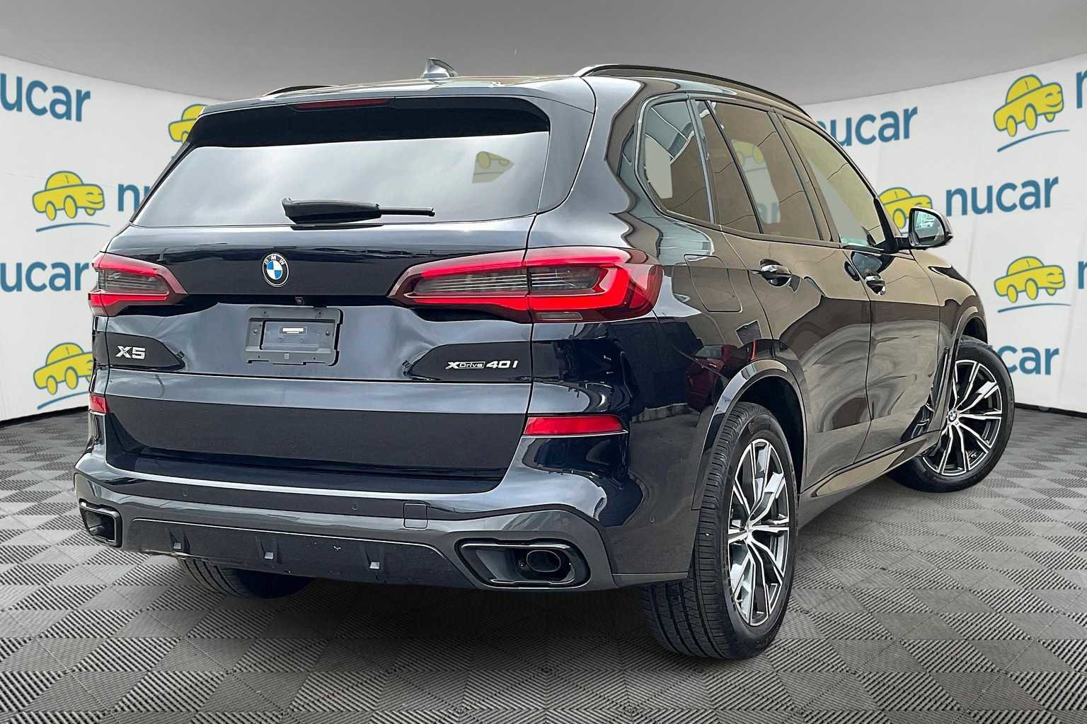 Used 2022 BMW X5 xDrive40i w/ M Sport Package image 6
