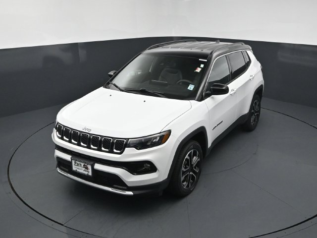 Used 2023 Jeep Compass Limited AWD/4WD image 14