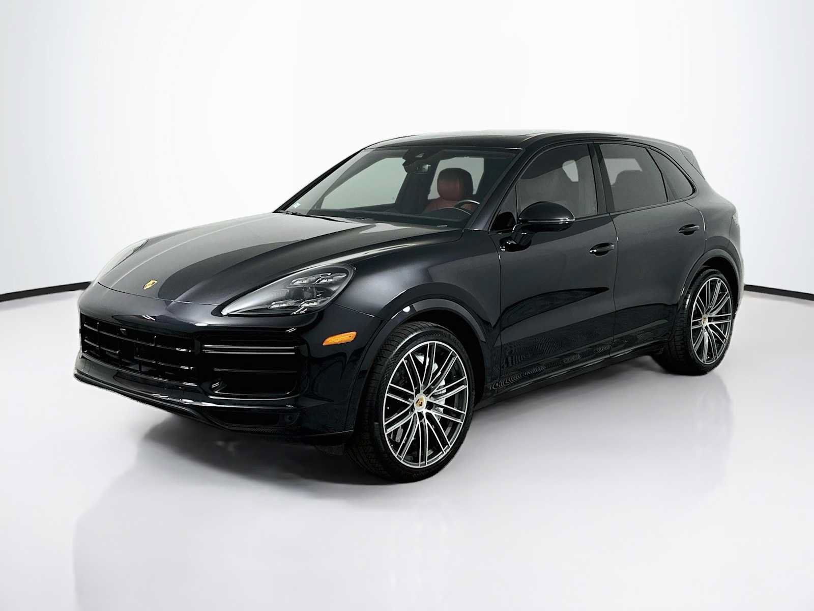 Certified 2021 Porsche Cayenne Turbo AWD/4WD image 1
