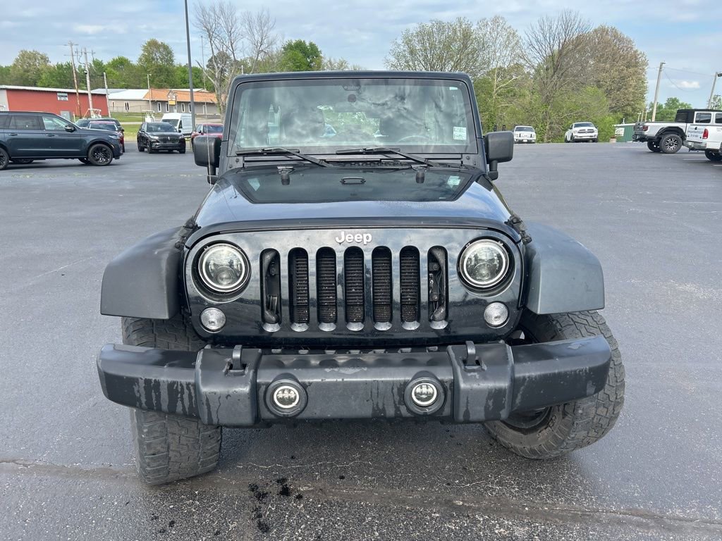 Used 2015 Jeep Wrangler Unlimited Sport image 2