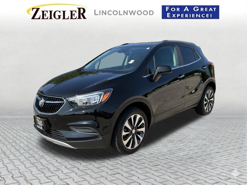 Used 2021 Buick Encore Preferred w/ Safety Package II AWD/4WD image 2